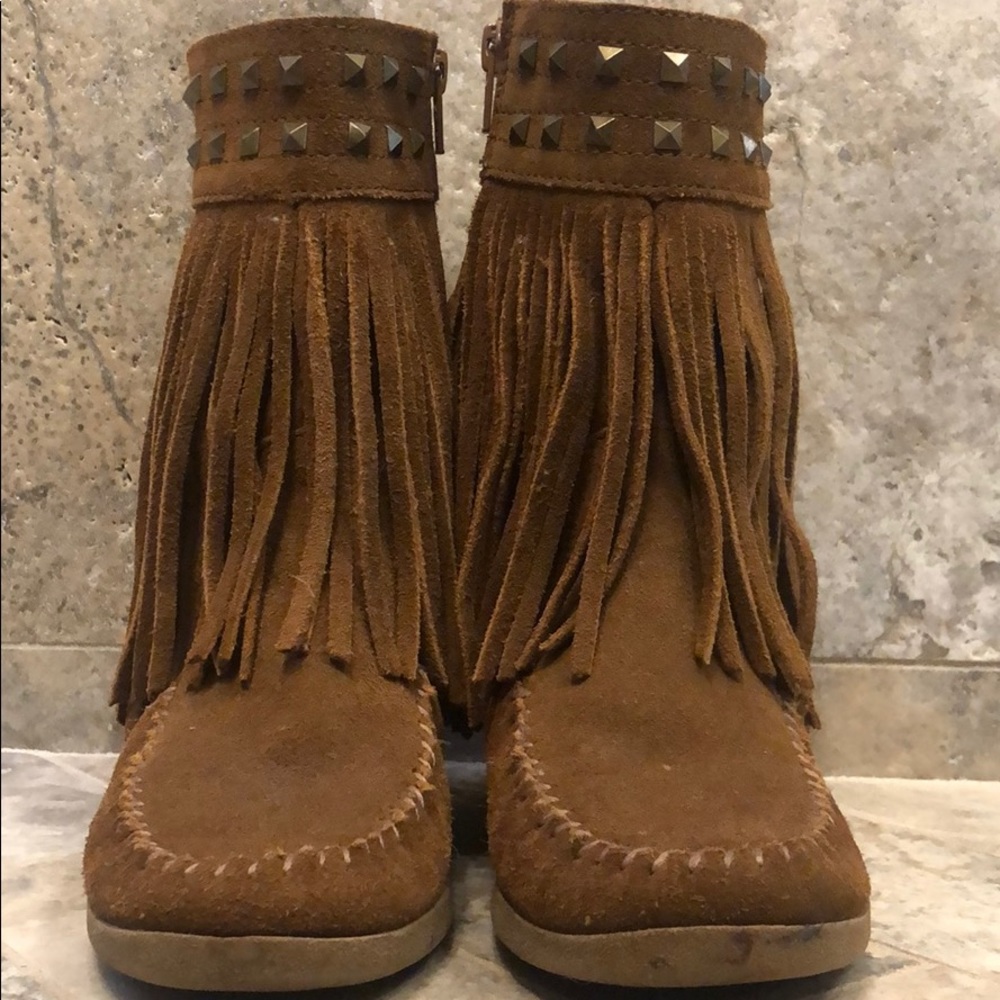 Minnetonka Brown Fringe Wedge Booties - Picture 3 of 4